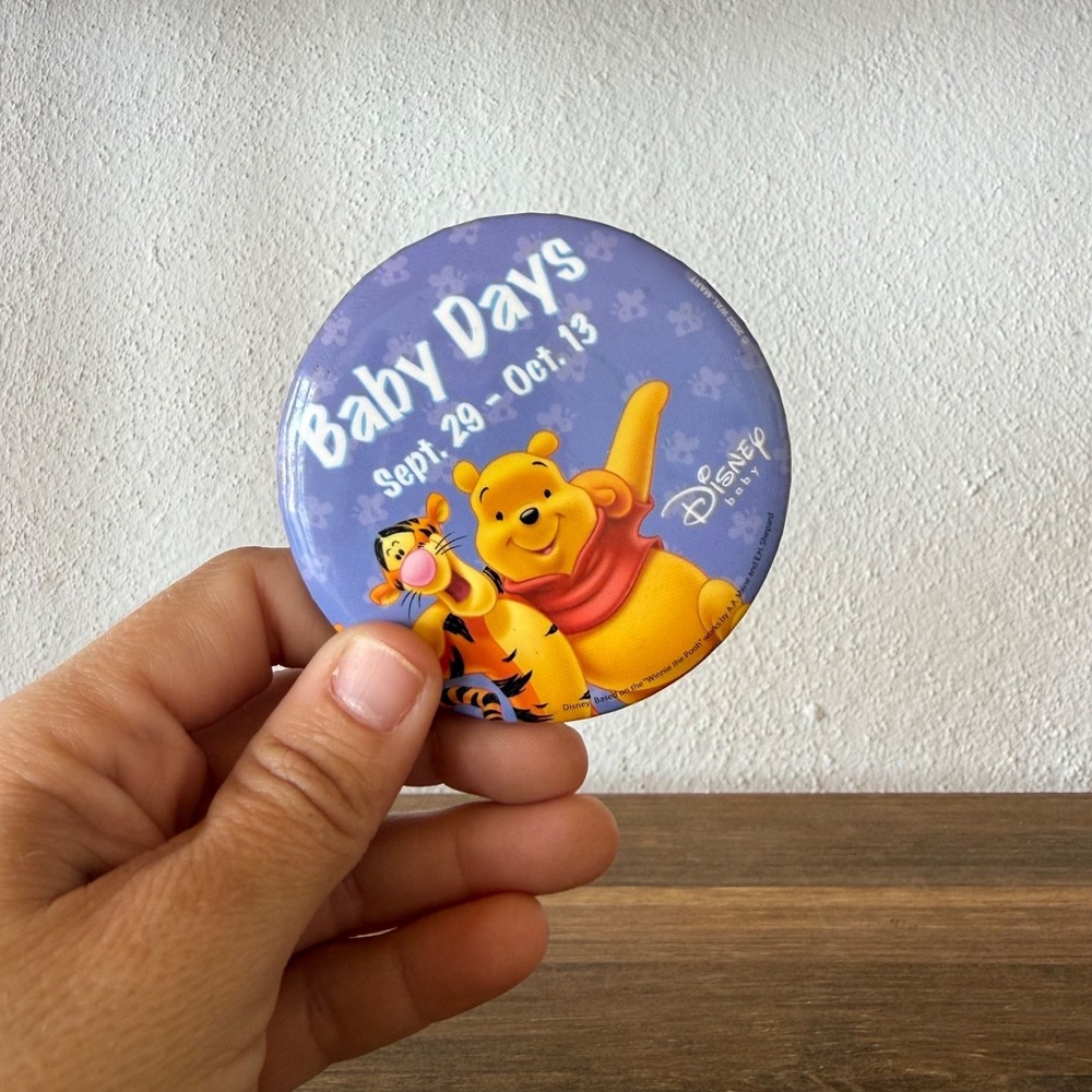 Disney Baby Days Sept 29 Oct 13‎ Winnie The Pooh Tigger 3" Pinback Button